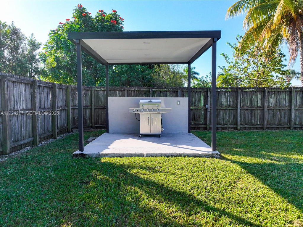Real estate property located at 29725 168th Ct, Miami-dade, Busch Gardens South, Homestead, FL