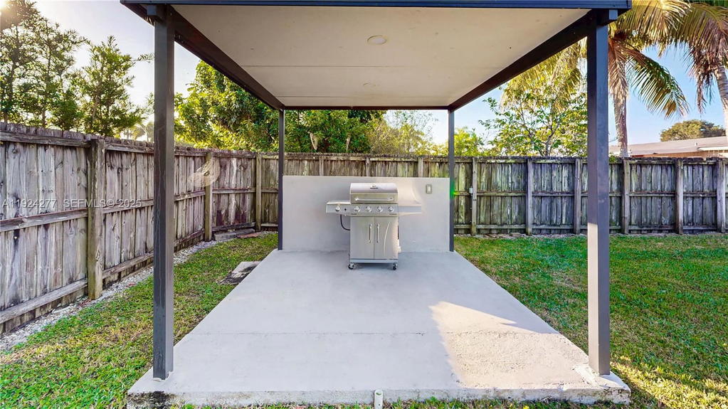 Real estate property located at 29725 168th Ct, Miami-dade, Busch Gardens South, Homestead, FL