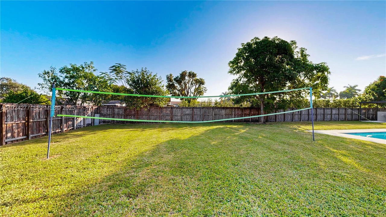 Real estate property located at 29725 168th Ct, Miami-dade, Busch Gardens South, Homestead, FL