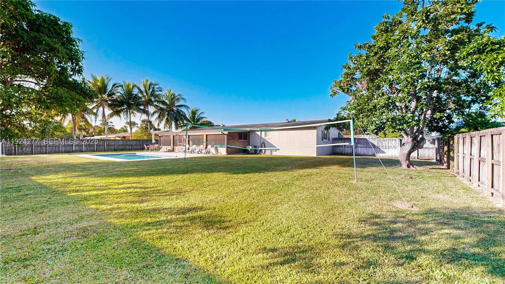 Real estate property located at 29725 168th Ct, Miami-dade, Busch Gardens South, Homestead, FL