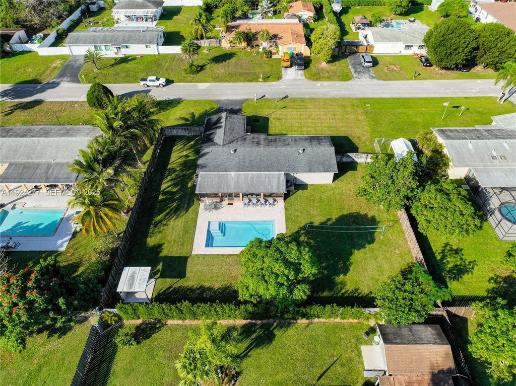 Real estate property located at 29725 168th Ct, Miami-dade, Busch Gardens South, Homestead, FL