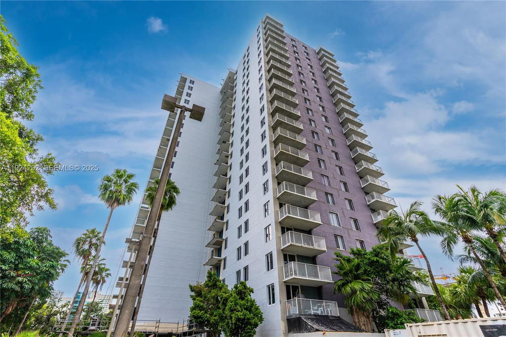 Real estate property located at 850 Miami Ave W-408, Miami-dade, Madison Downtown Condo, Miami, FL