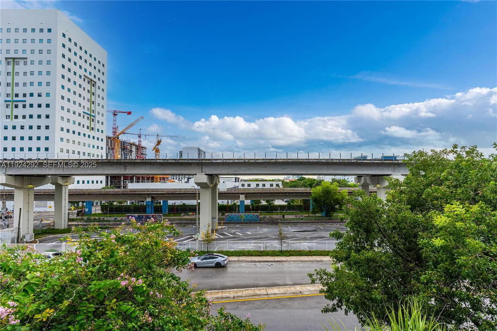 Real estate property located at 850 Miami Ave W-408, Miami-dade, Madison Downtown Condo, Miami, FL