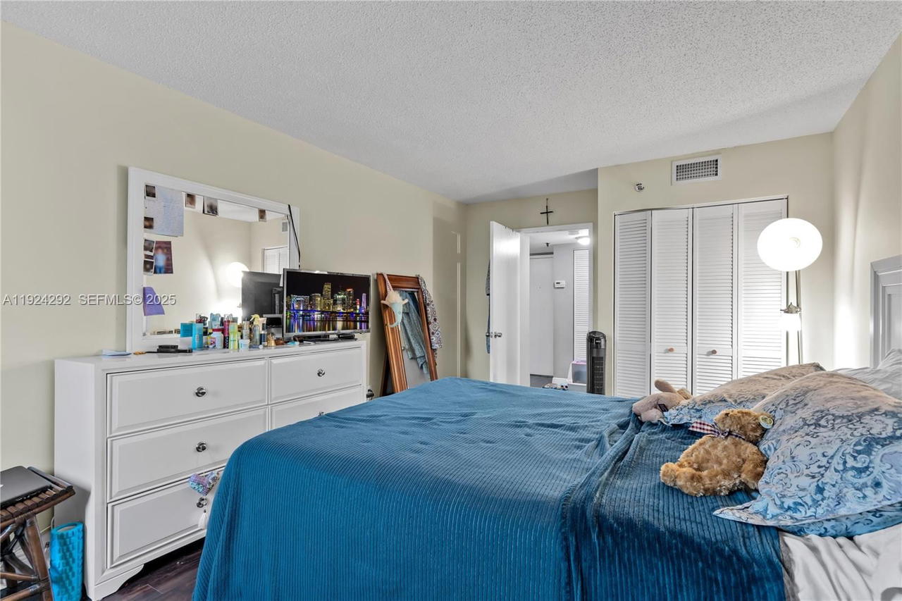 Real estate property located at 850 Miami Ave W-408, Miami-dade, Madison Downtown Condo, Miami, FL