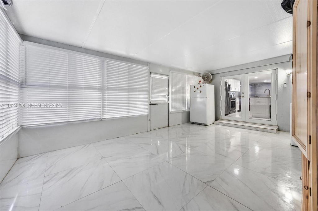 Real estate property located at 9980 37th Ter, Miami-dade, Rich Heights, Miami, FL