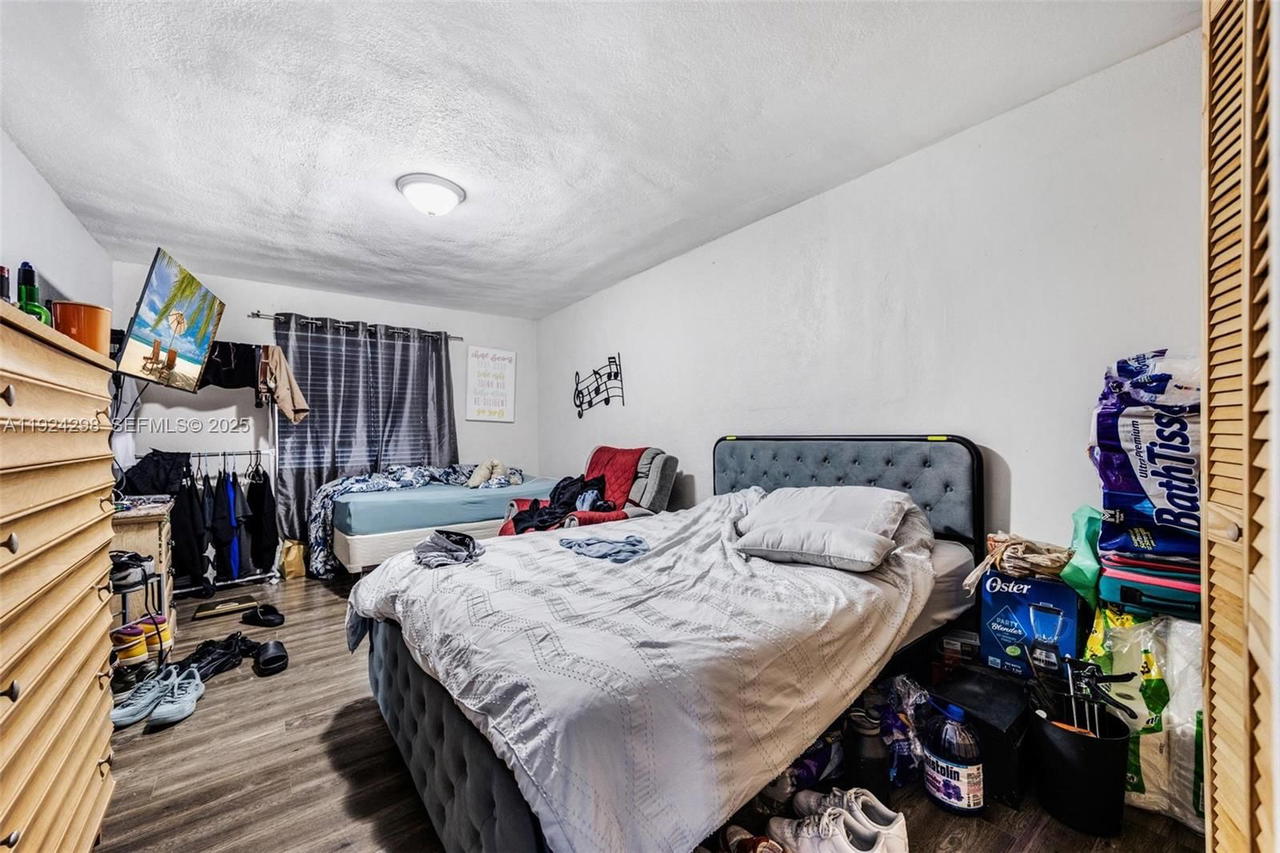 Real estate property located at 9980 37th Ter, Miami-dade, Rich Heights, Miami, FL