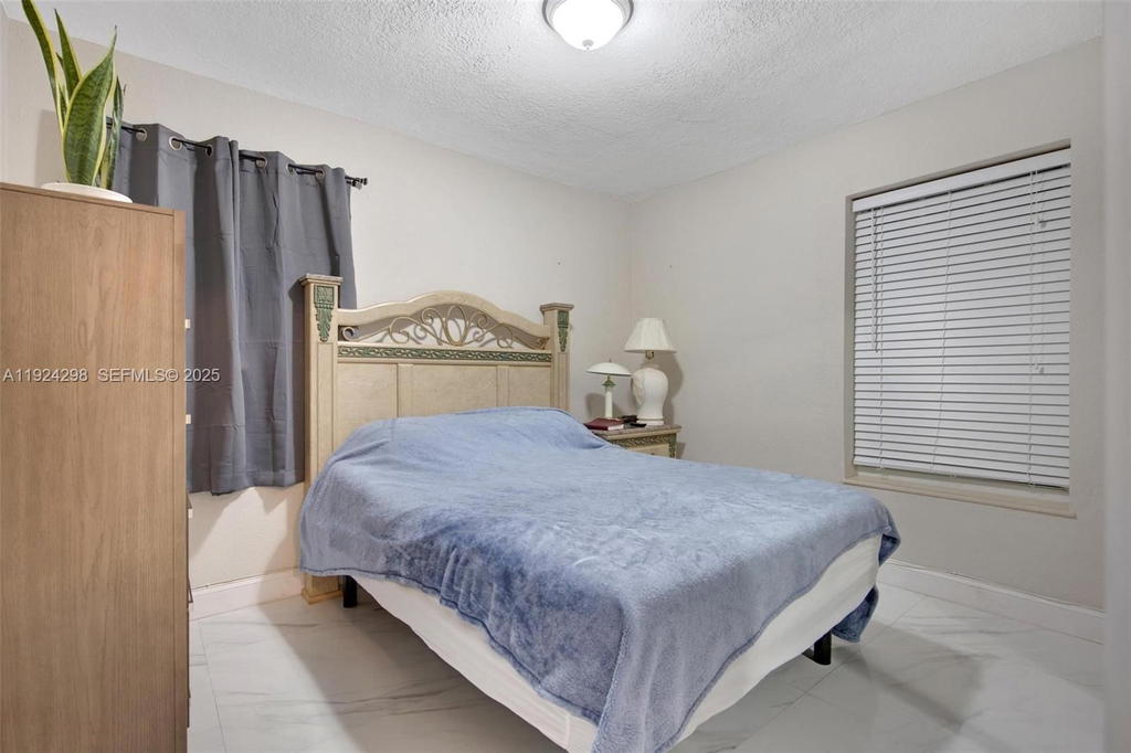 Real estate property located at 9980 37th Ter, Miami-dade, Rich Heights, Miami, FL