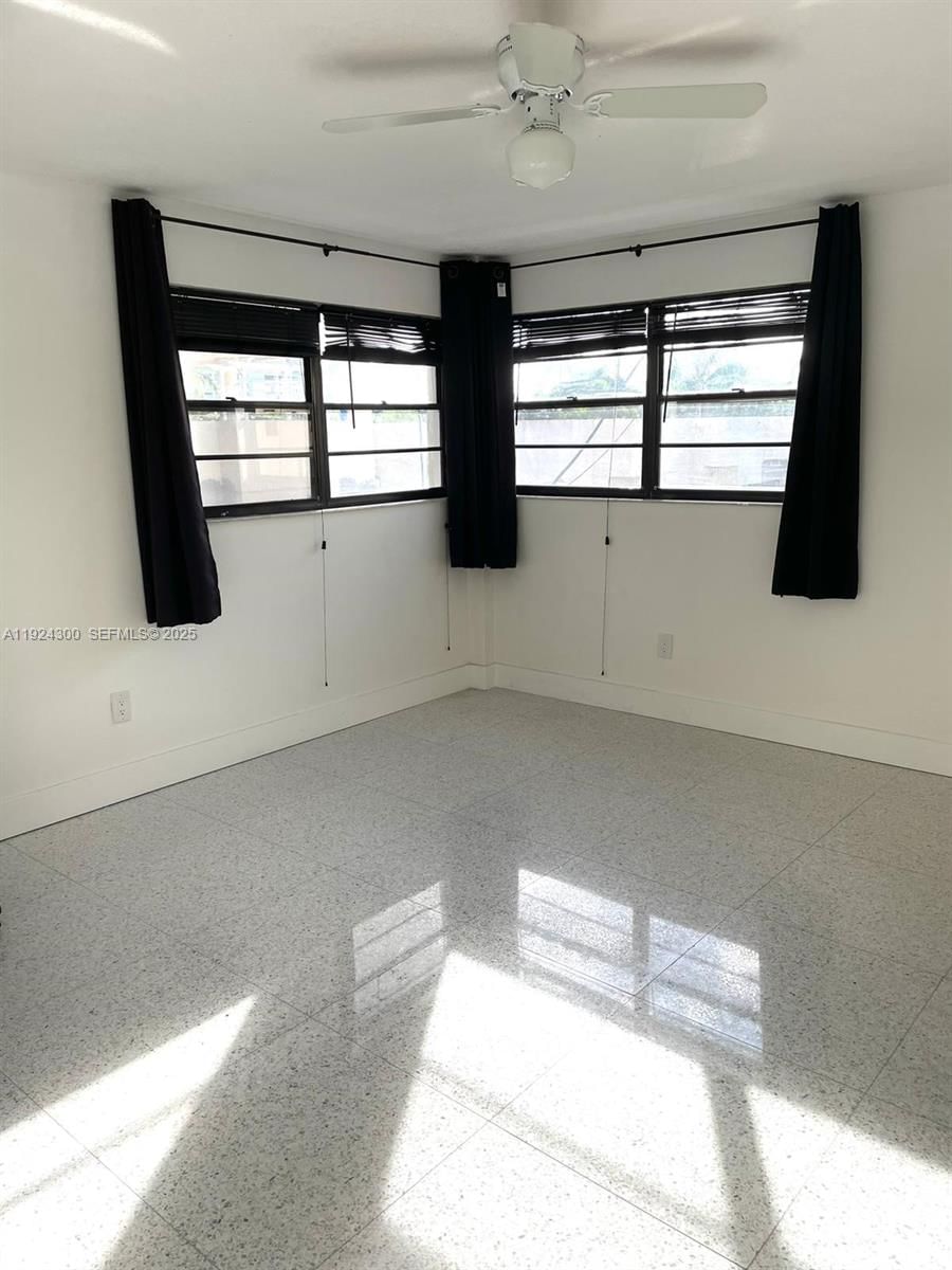 Real estate property located at 6424 Collins Ave #204, Miami-dade, 6424 Collins Bldg Condo, Miami Beach, FL