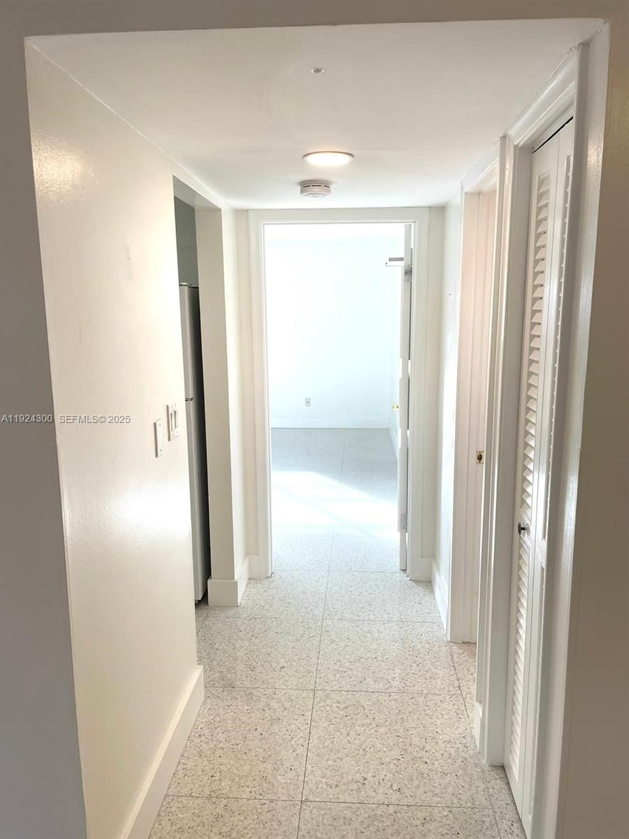 Real estate property located at 6424 Collins Ave #204, Miami-dade, 6424 Collins Bldg Condo, Miami Beach, FL