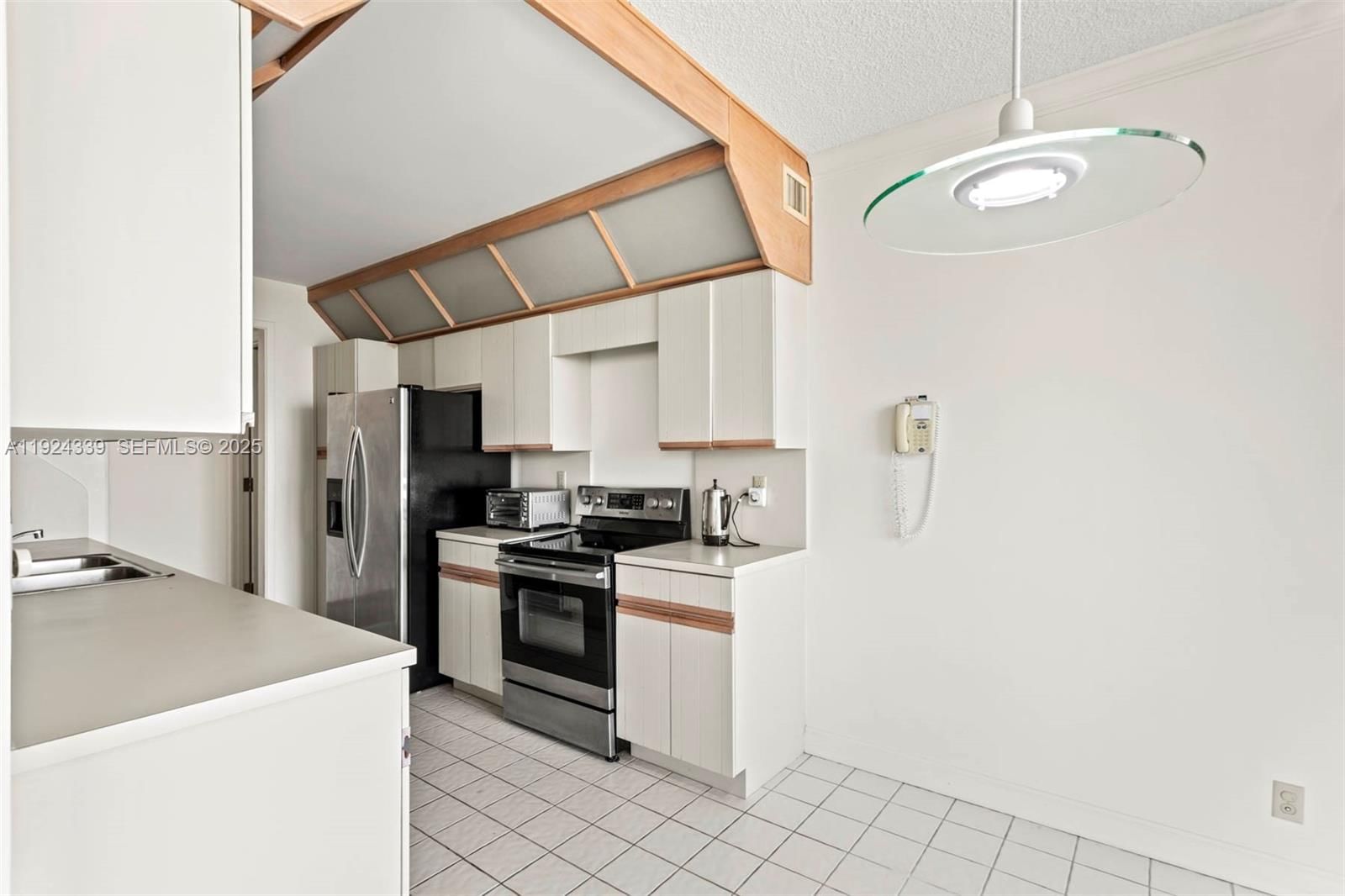 Real estate property located at 19500 Turnberry Way #26-C, Miami-dade, Marina Tower Condo, Aventura, FL