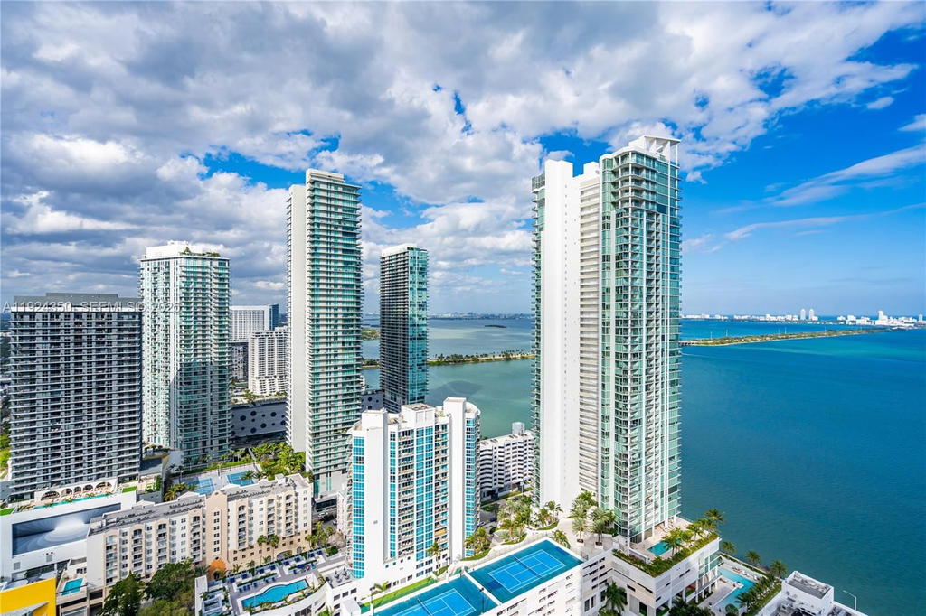 Real estate property located at 460 28th St #3601, Miami-dade, Icon Bay Condo, Miami, FL