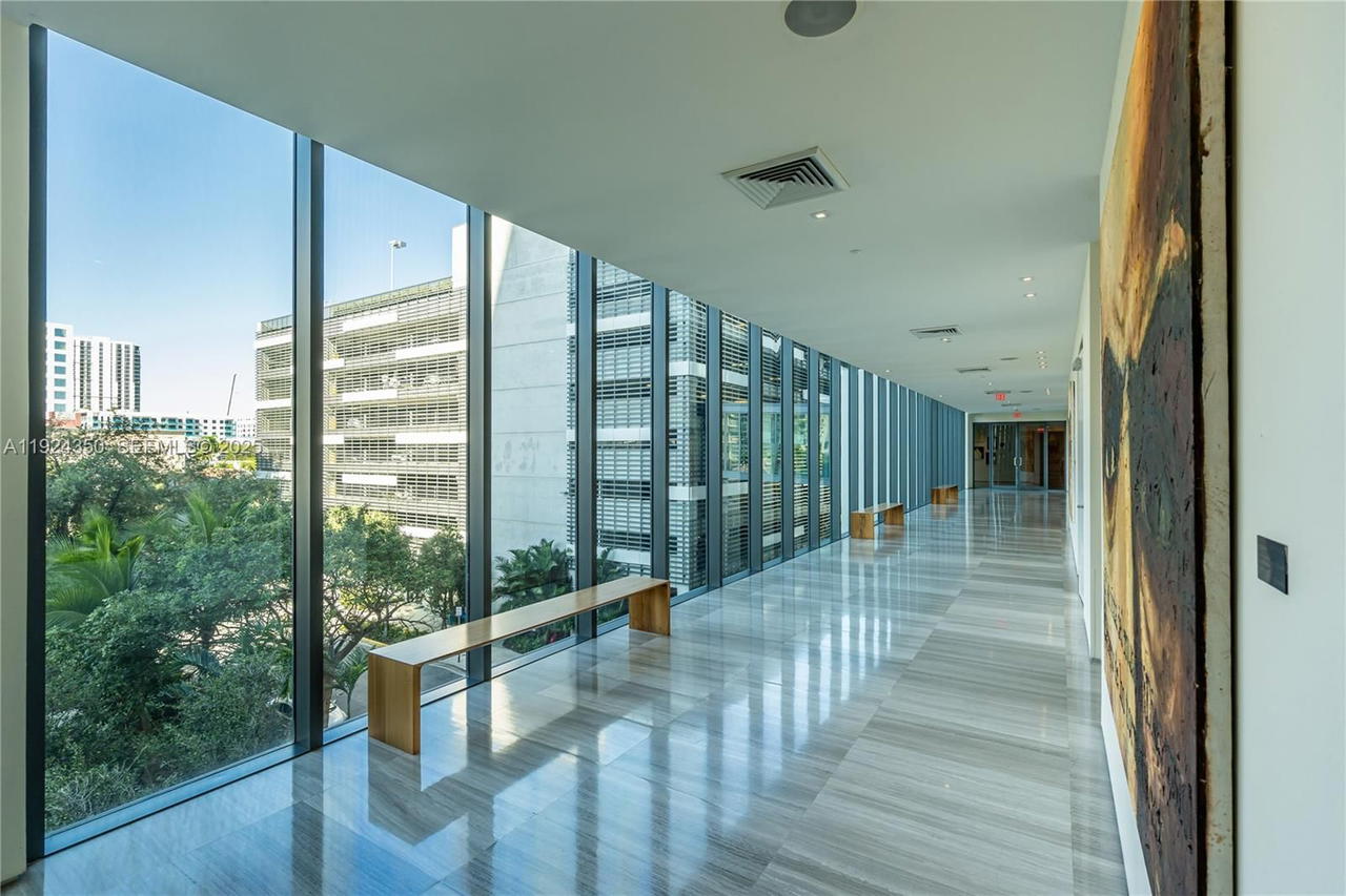 Real estate property located at 460 28th St #3601, Miami-dade, Icon Bay Condo, Miami, FL