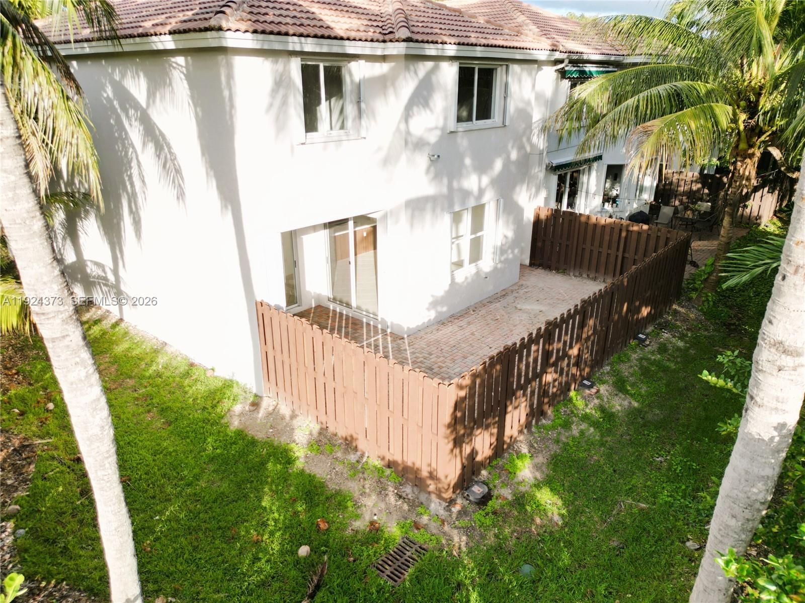 Real estate property located at 11378 72nd Ter, Miami-dade, Doral Isles Martinique, Doral, FL