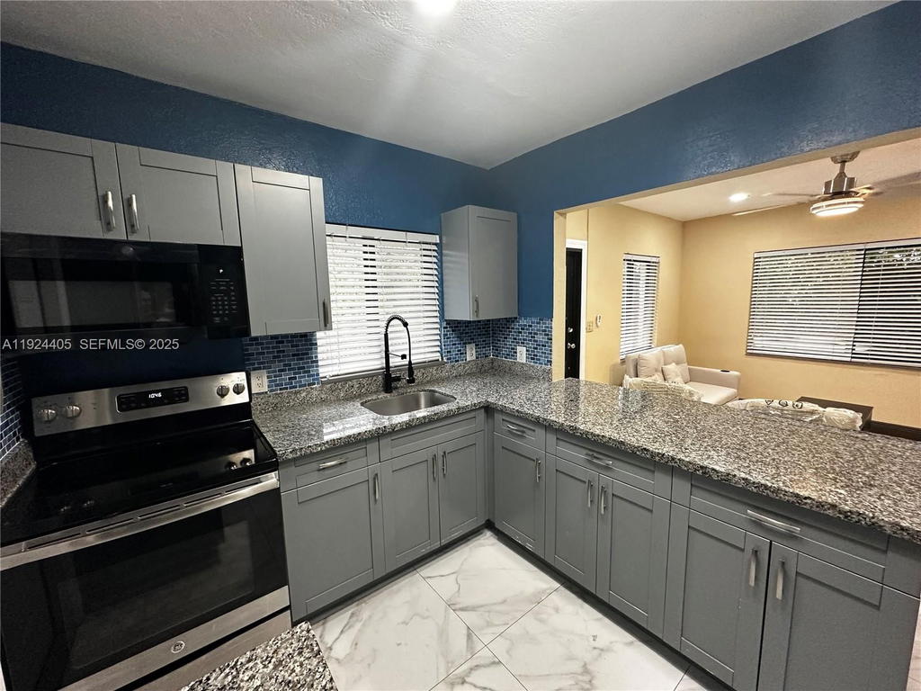 Real estate property located at 55 44 ST, Miami-dade, Buena Vista Heights Addn, Miami, FL