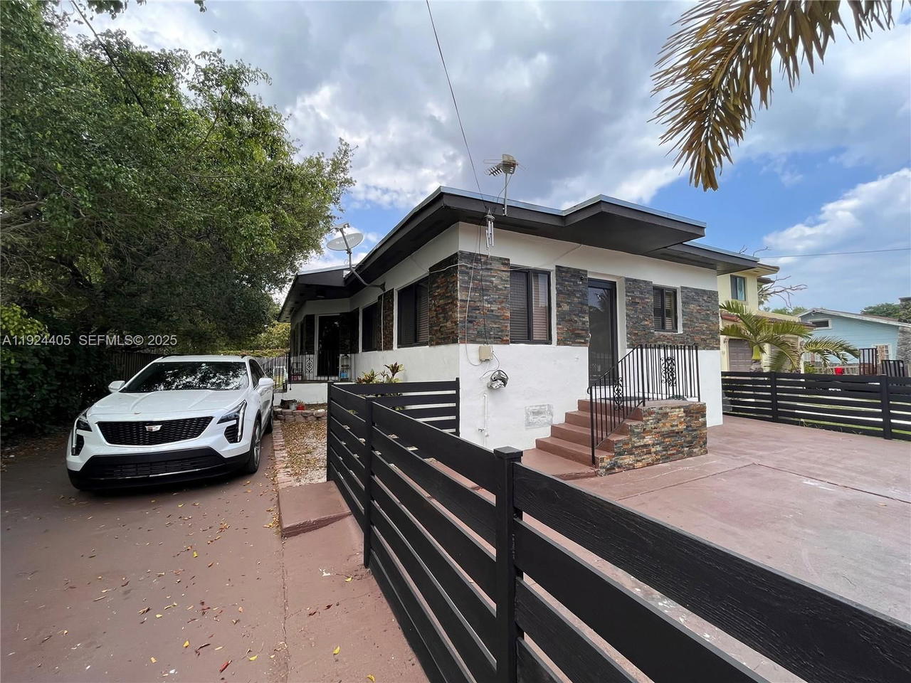 Real estate property located at 55 44 ST, Miami-dade, Buena Vista Heights Addn, Miami, FL