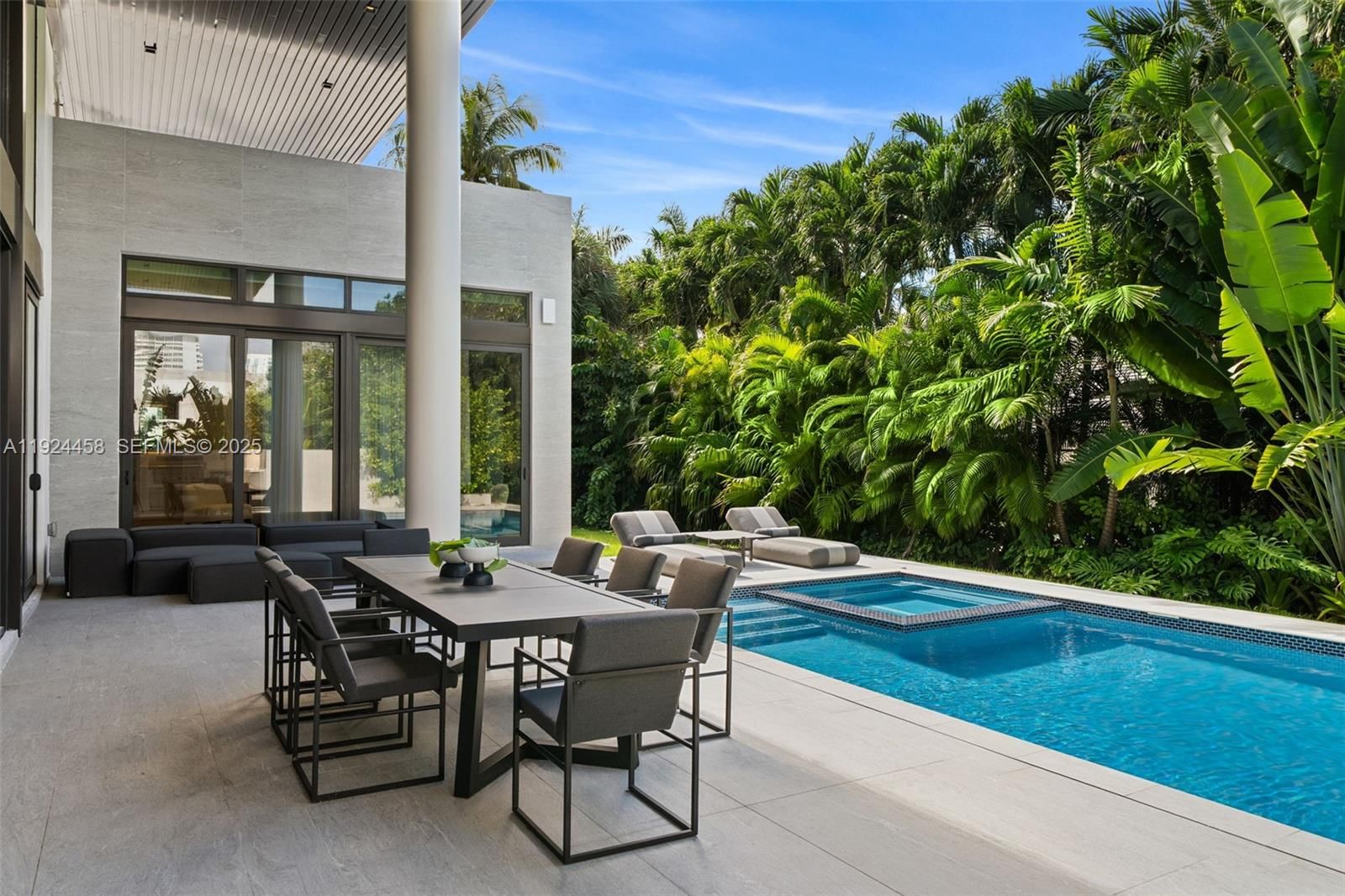 Real estate property located at 620 Ocean Blvd, Miami-dade, Golden Beach Sec A, Golden Beach, FL
