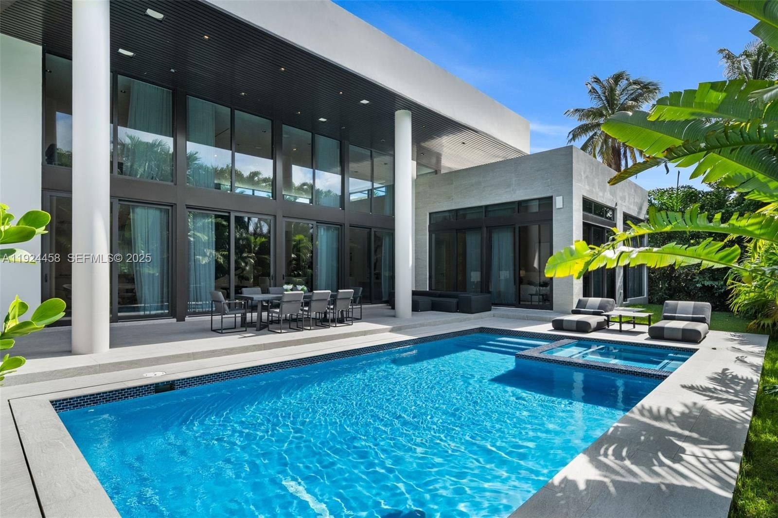 Real estate property located at 620 Ocean Blvd, Miami-dade, Golden Beach Sec A, Golden Beach, FL