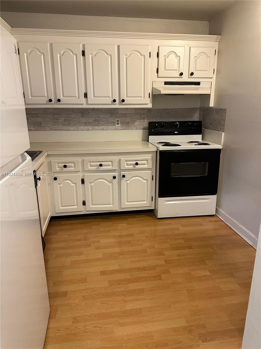 Real estate property located at , Miami-dade, Village Of Kings Creek Co, Miami, FL