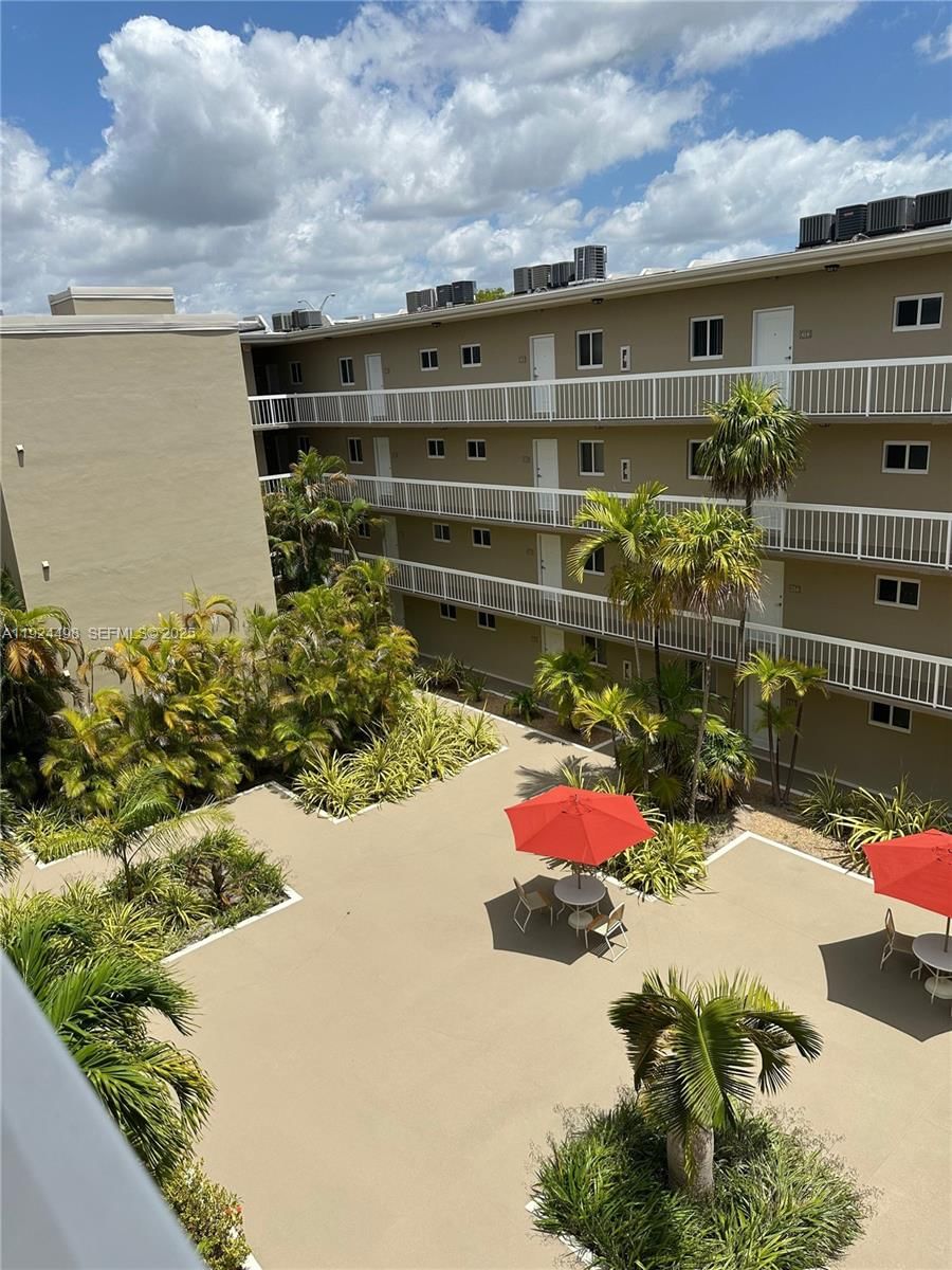 Real estate property located at , Miami-dade, Village Of Kings Creek Co, Miami, FL