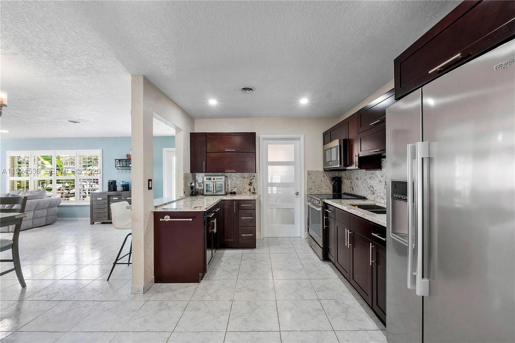 Real estate property located at 3329 Coolidge St, Broward, Hollywood Hills, Hollywood, FL