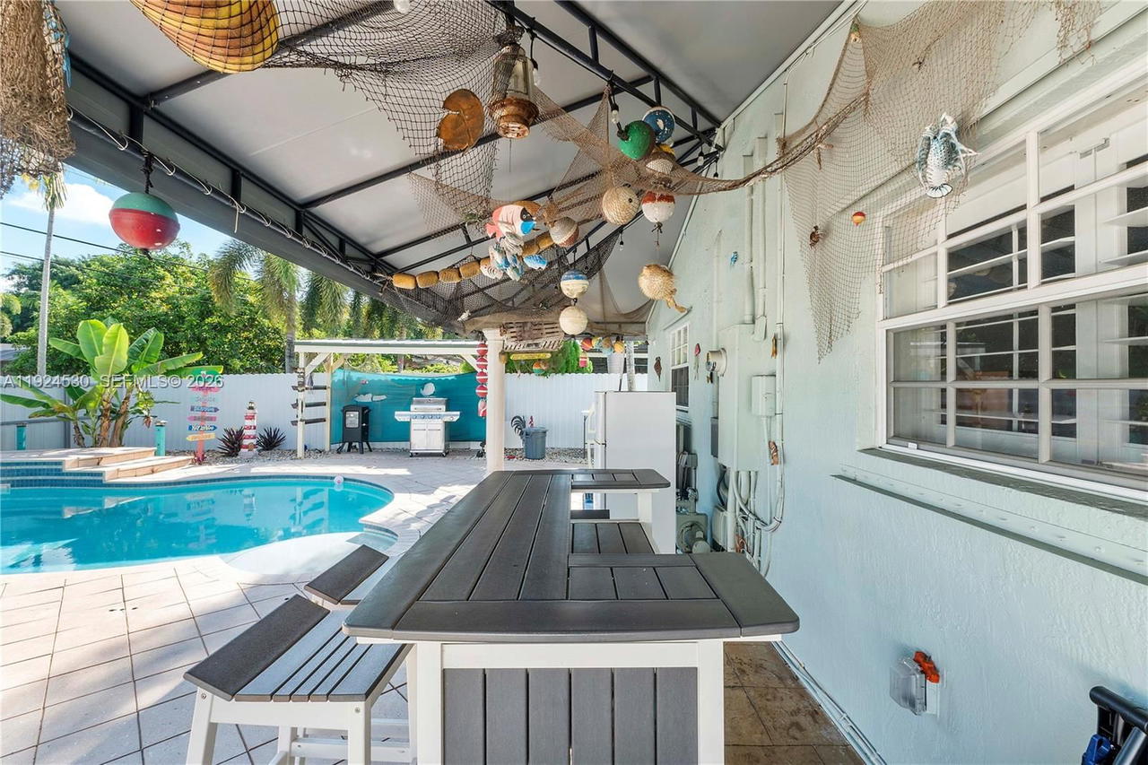 Real estate property located at 3329 Coolidge St, Broward, Hollywood Hills, Hollywood, FL