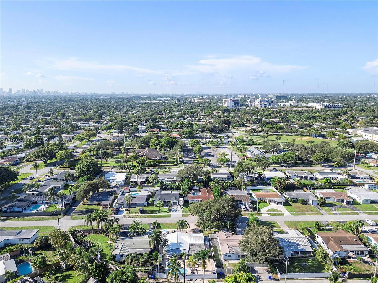 Real estate property located at 3329 Coolidge St, Broward, Hollywood Hills, Hollywood, FL