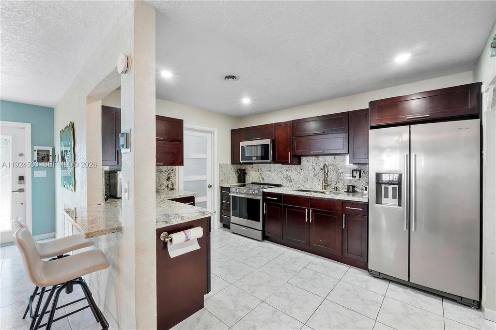 Real estate property located at 3329 Coolidge St, Broward, Hollywood Hills, Hollywood, FL