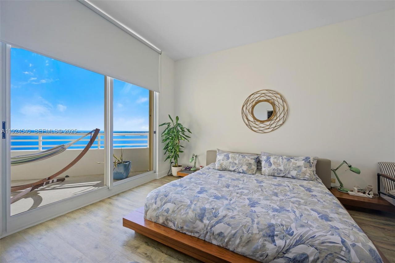 Real estate property located at 888 Brickell Key Dr #2909, Miami-dade, One Tequesta Point Condo, Miami, FL