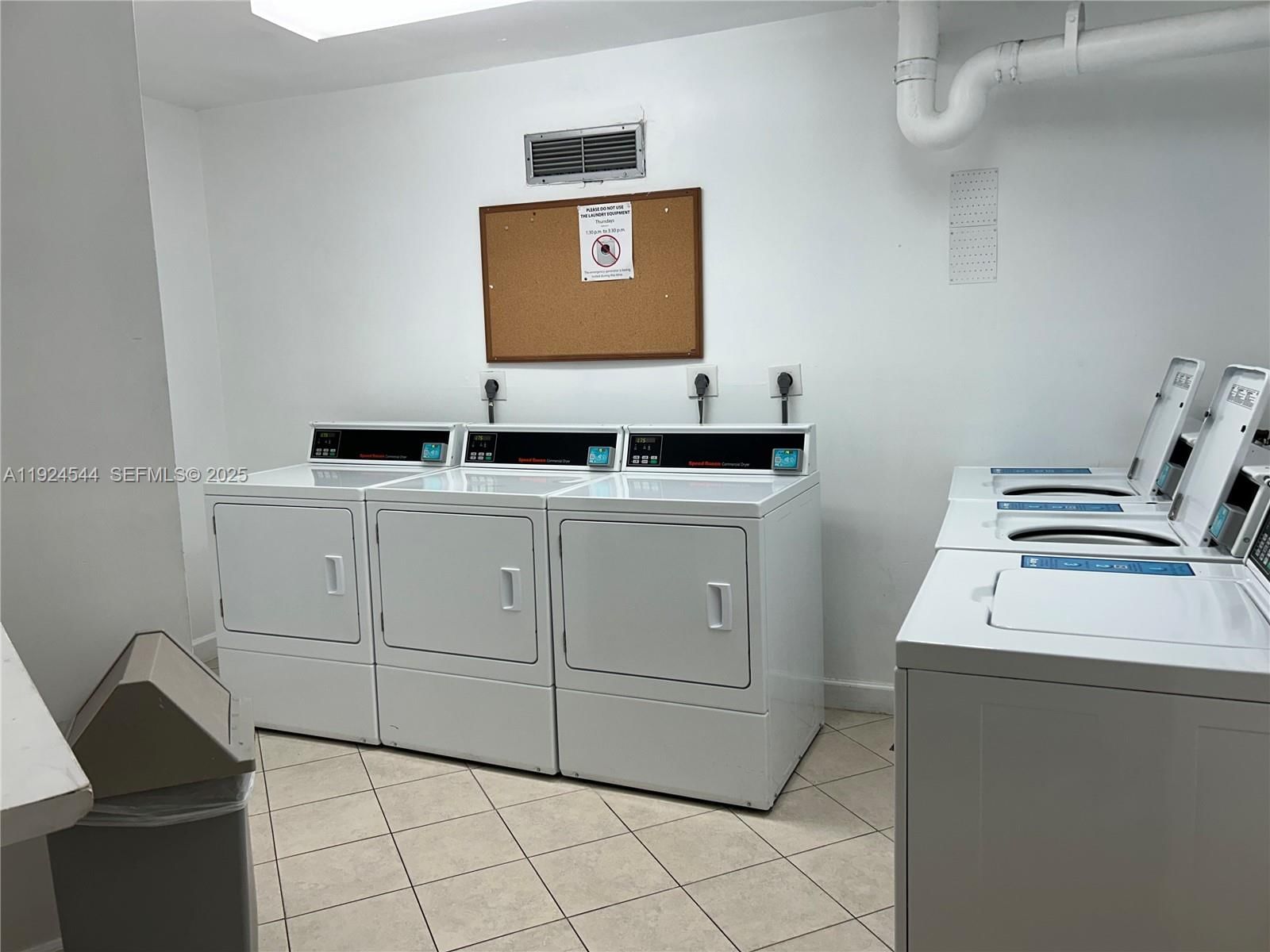 Real estate property located at 1100 Saint Charles Pl #308, Broward, Park Place Condominium No, Pembroke Pines, FL