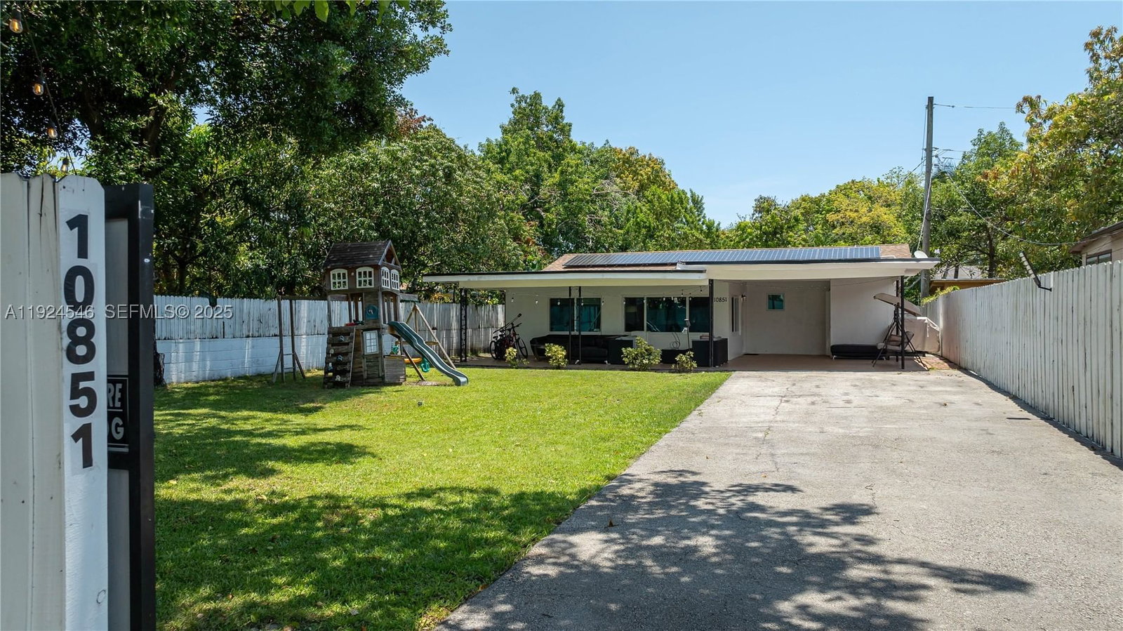 Real estate property located at 10851 2nd Ct, Miami-dade, Pasadena Park Sub, Miami, FL