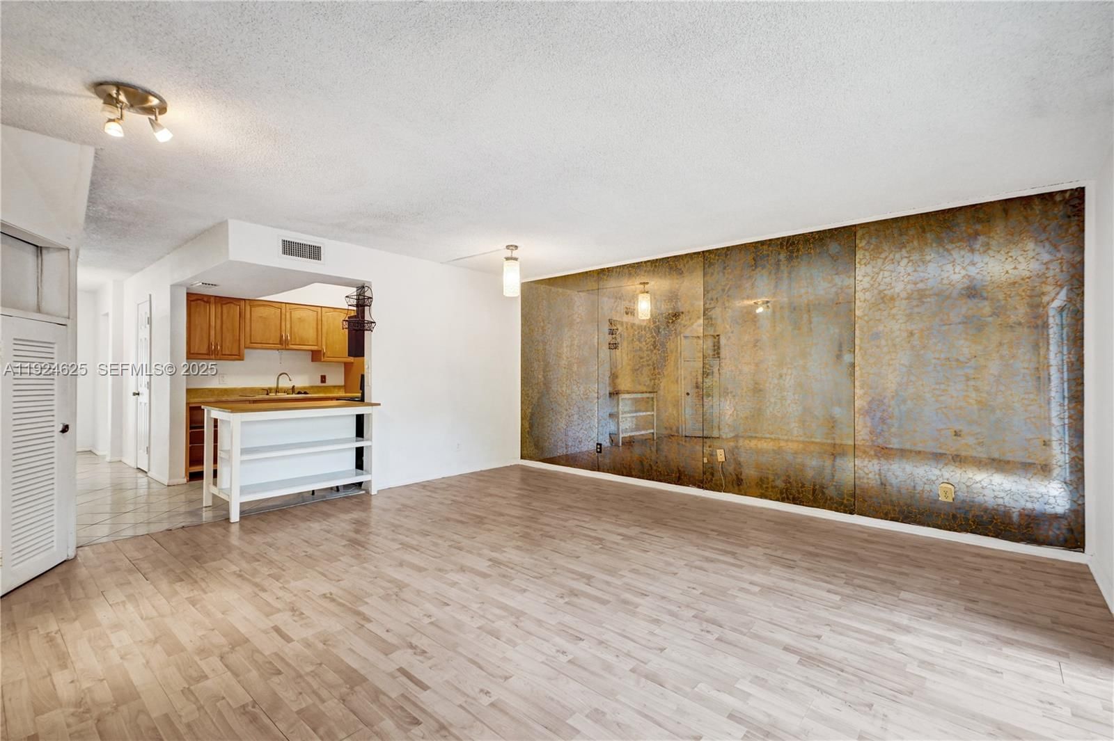 Real estate property located at , Miami-dade, Executive Manors, North Miami, FL