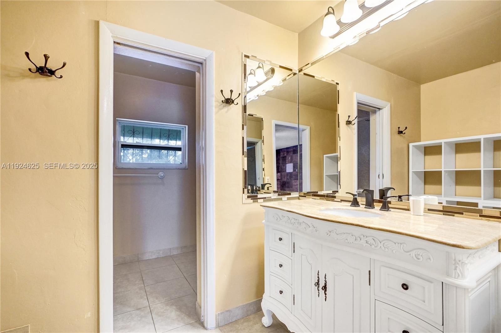 Real estate property located at , Miami-dade, Executive Manors, North Miami, FL