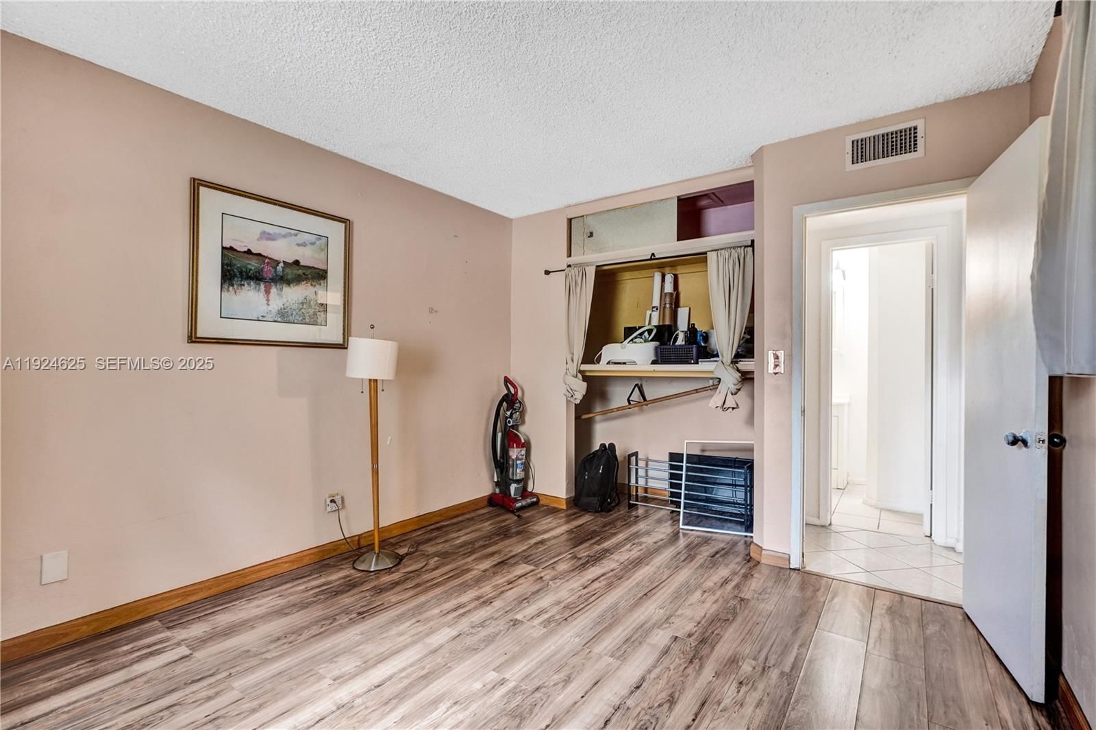 Real estate property located at , Miami-dade, Executive Manors, North Miami, FL