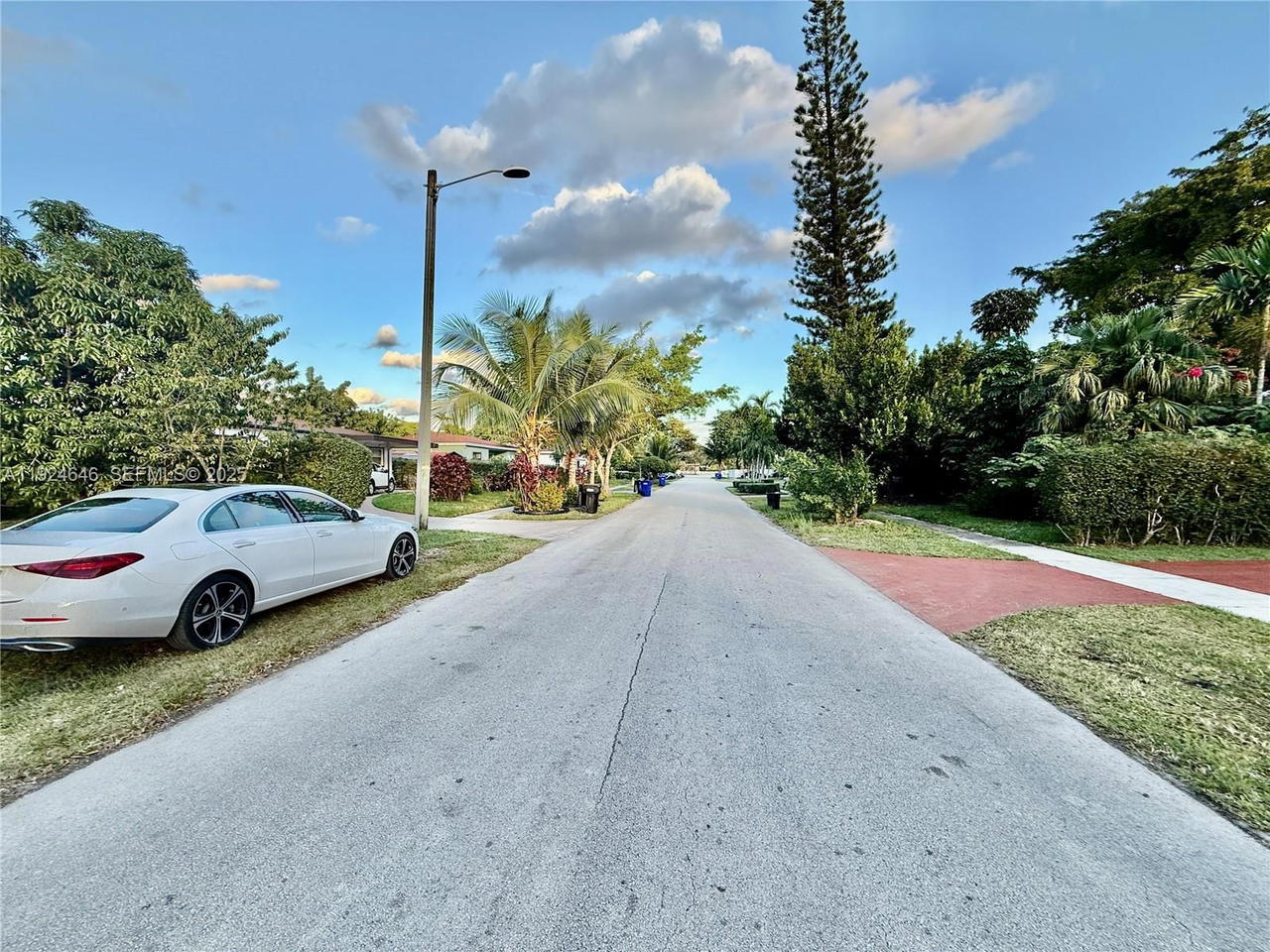 Real estate property located at 1121 154th Ter, Miami-dade, Breezeswept Heights, North Miami Beach, FL