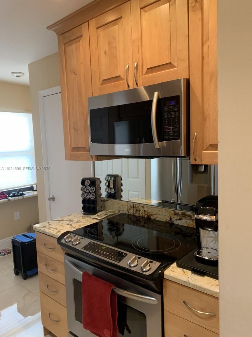Real estate property located at 3100 48th St #914, Broward, Pilot House Condo, Fort Lauderdale, FL