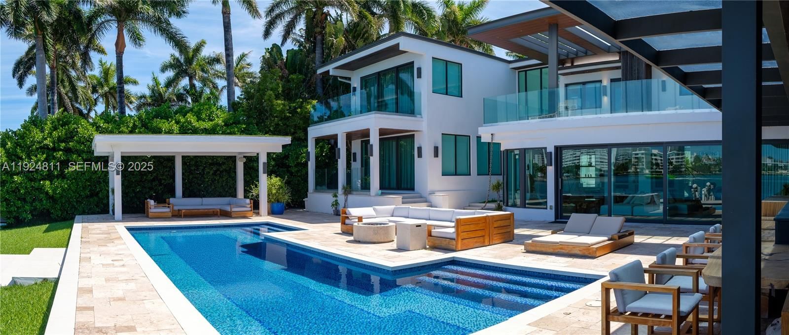 Real estate property located at 327 Rivo Alto Dr, Miami-dade, Rivo Alto Amd, Miami Beach, FL