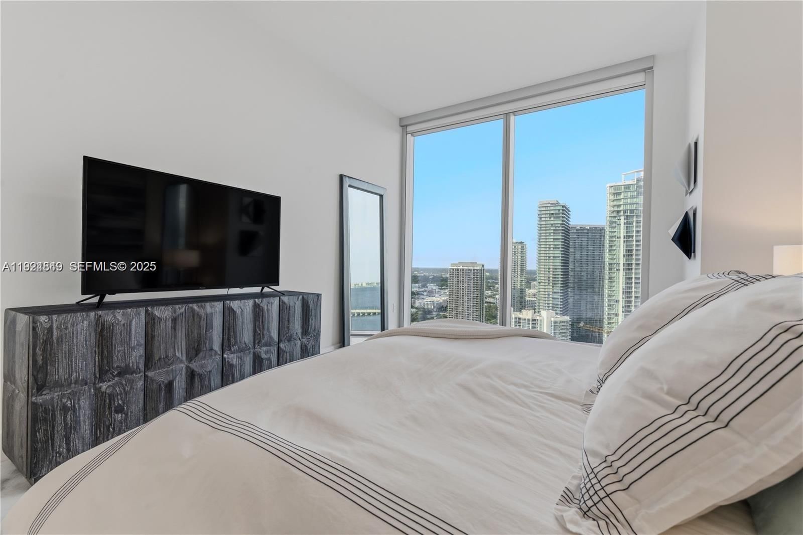 Real estate property located at 700 26th Ter #3406, Miami-dade, Escottonia Park, Miami, FL