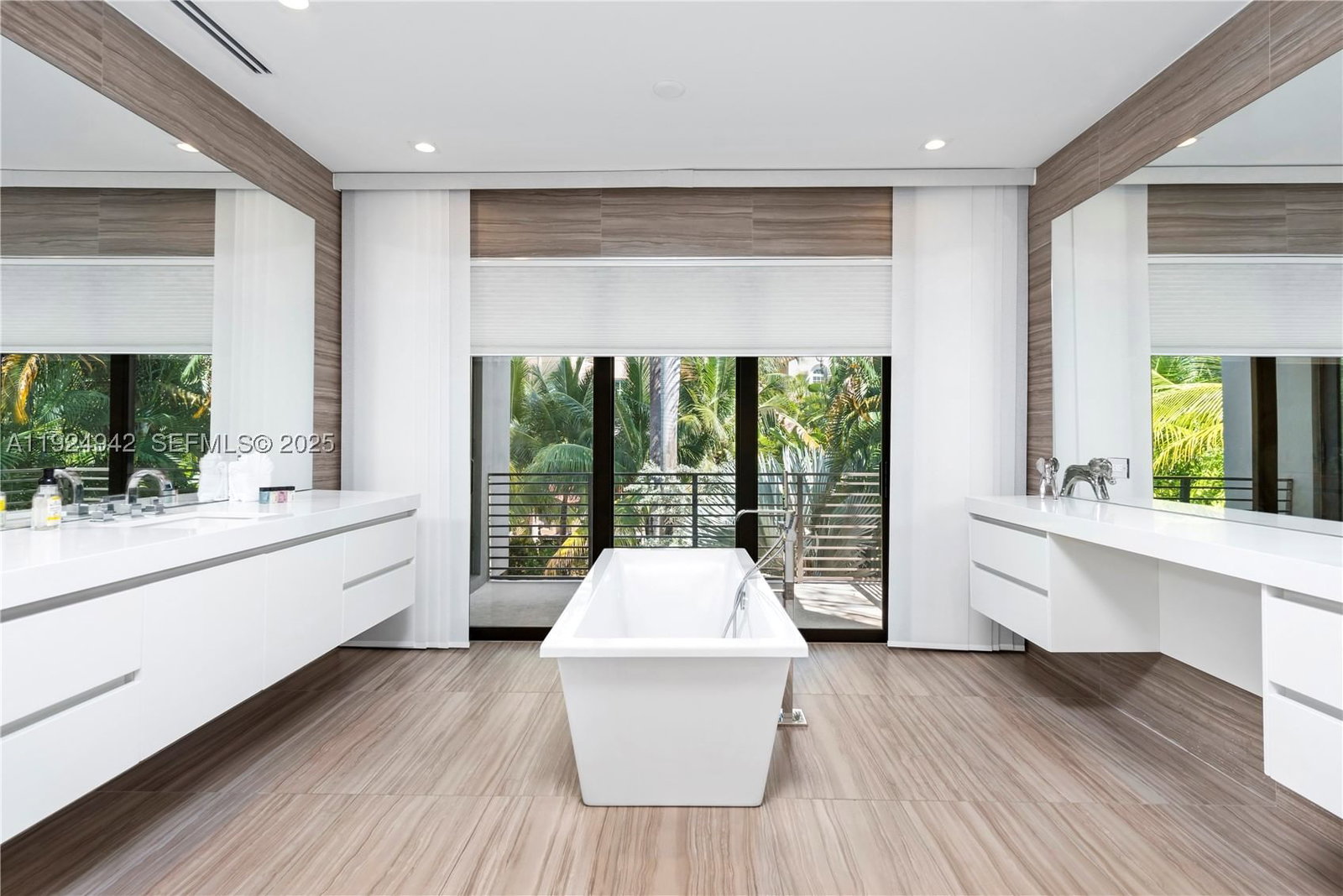 Real estate property located at 310 11th Ave, Broward, Himmarshee Park, Fort Lauderdale, FL