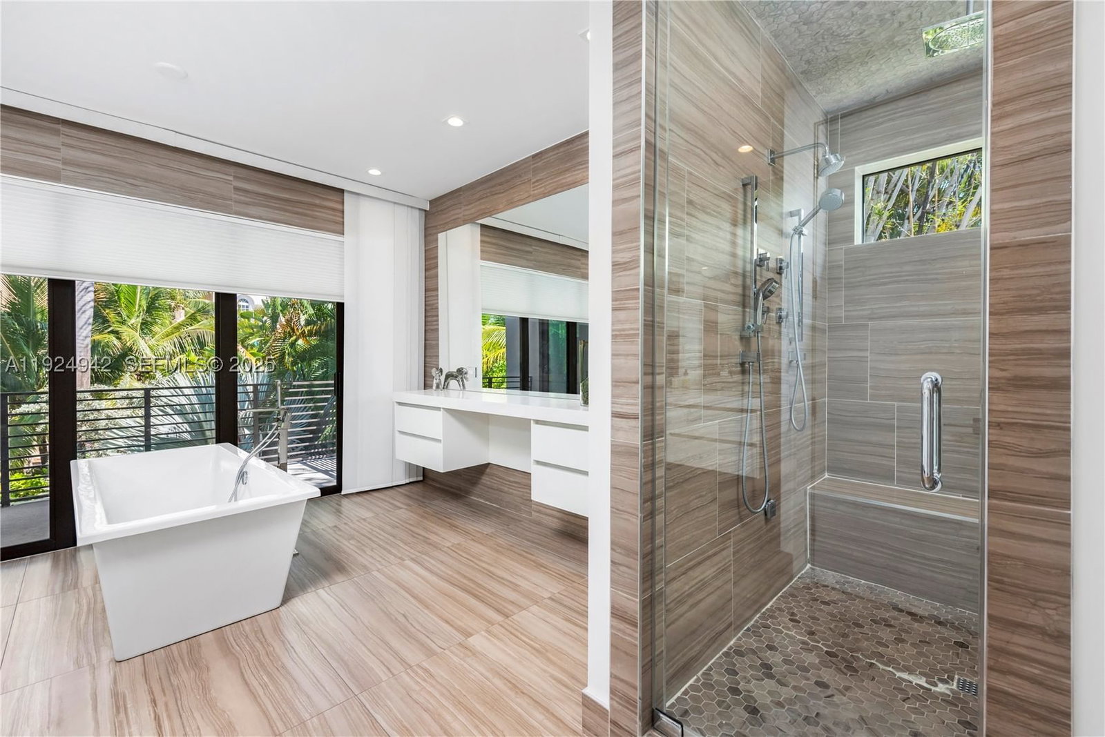 Real estate property located at 310 11th Ave, Broward, Himmarshee Park, Fort Lauderdale, FL