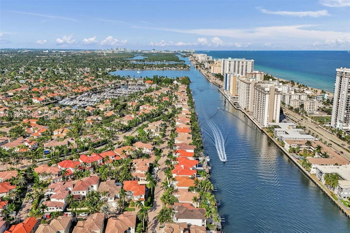 Real estate property located at 1575 Windjammer Way, Broward, Three Islands 3rd Section, Hollywood, FL