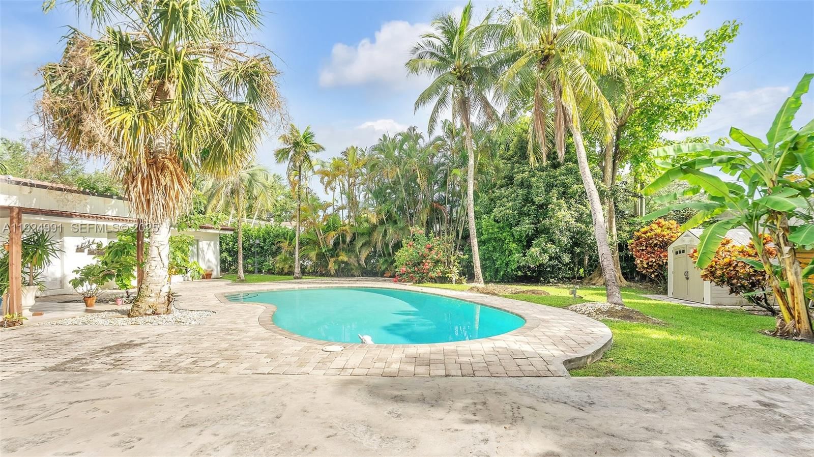 Real estate property located at 9220 94th Pl, Miami-dade, Cherry Grove Part 6, Miami, FL