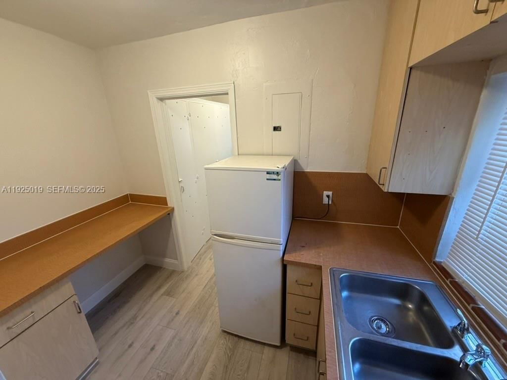 Real estate property located at 2459 28th Street, Miami-dade, Melrose Heights 2nd Sec, Miami, FL