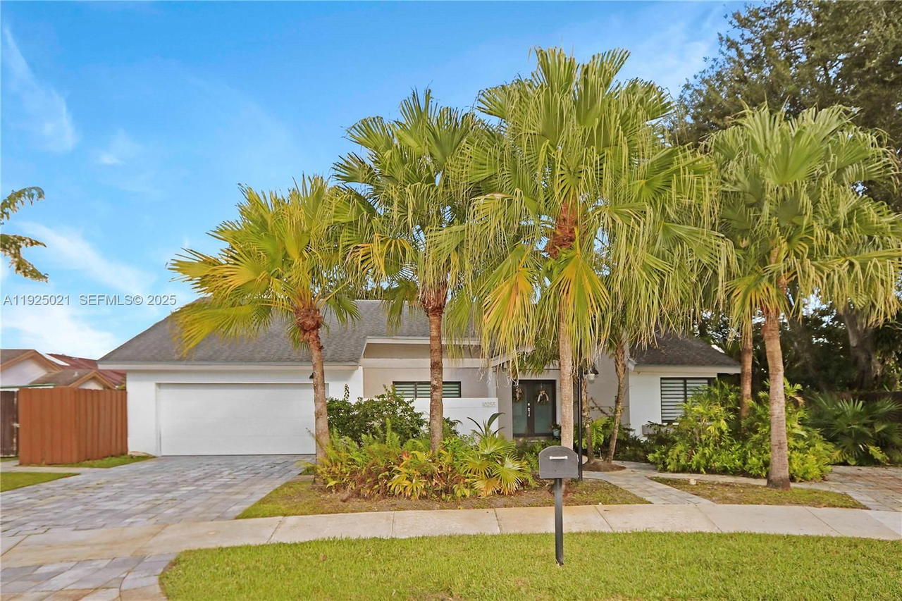 Real estate property located at 10255 96th Ter, Miami-dade, Kendale Country Club Ests, Miami, FL