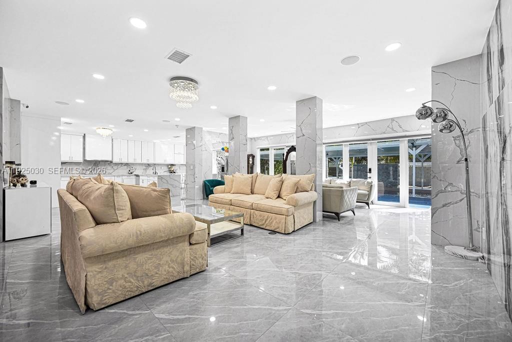 Real estate property located at 7830 120th St, Miami-dade, Suniland Estates, Pinecrest, FL