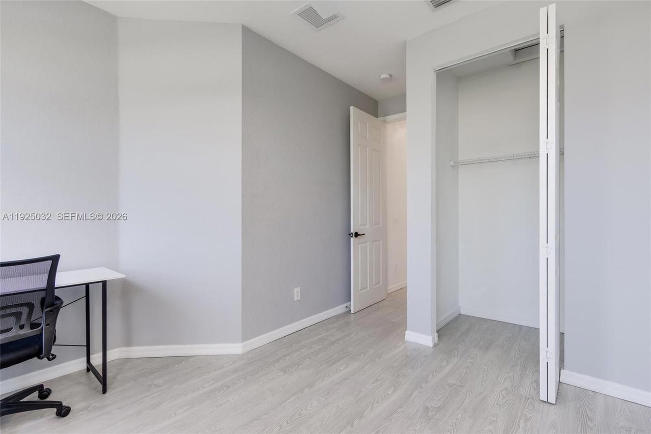 Real estate property located at 1015 Ventnor Ave #3E, Palm Beach, Village At Swinton Square, Delray Beach, FL