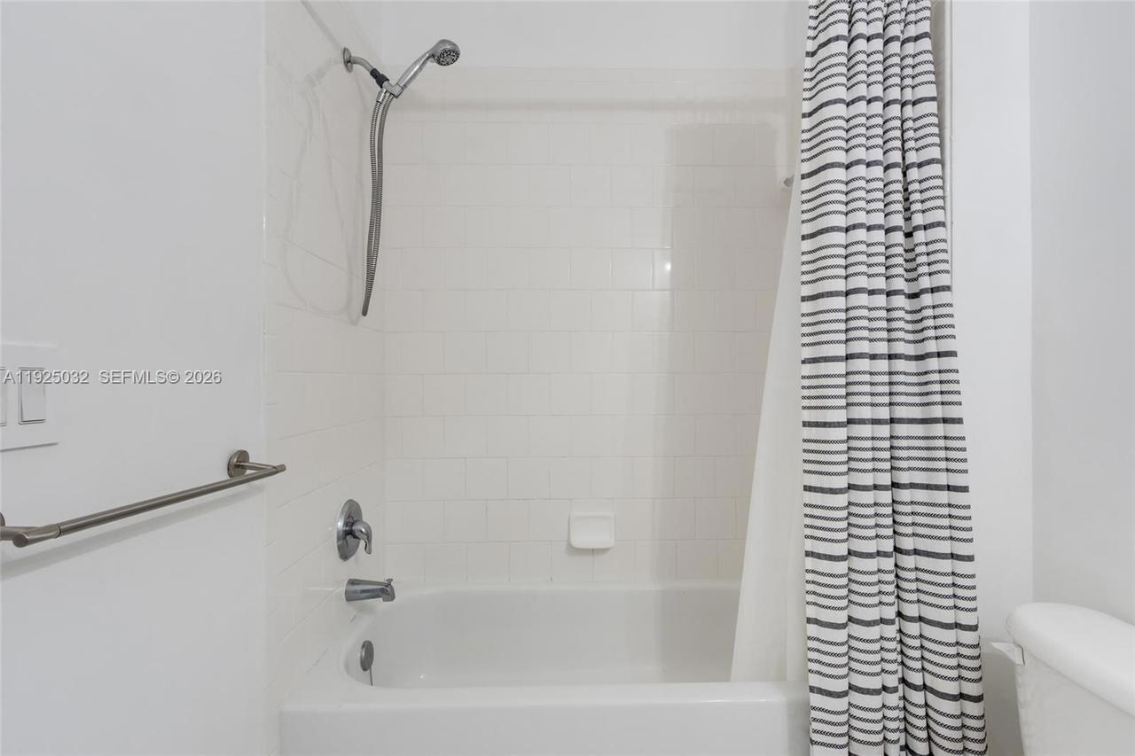 Real estate property located at 1015 Ventnor Ave #3E, Palm Beach, Village At Swinton Square, Delray Beach, FL