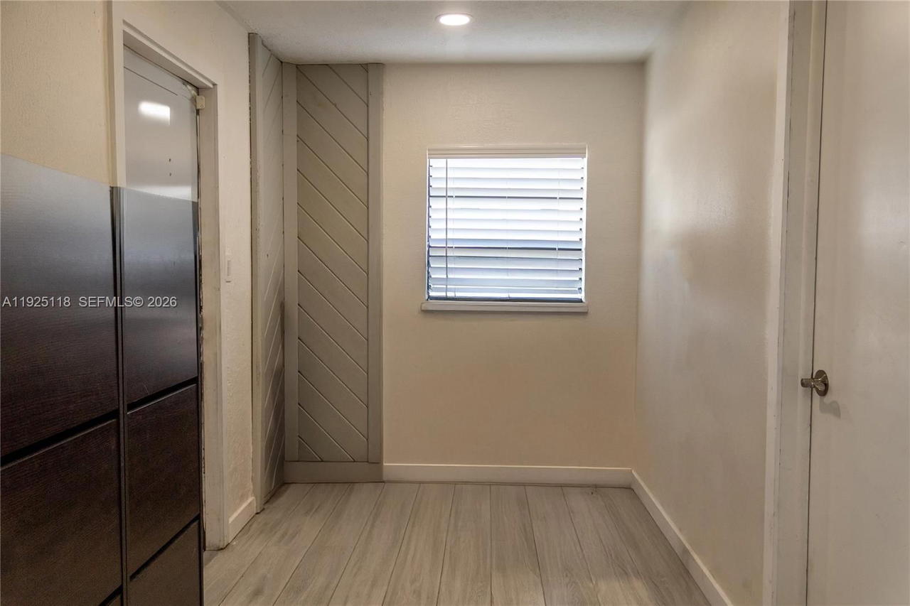 Real estate property located at 2444 Roosevelt St, Broward, Hollywood Park, Hollywood, FL
