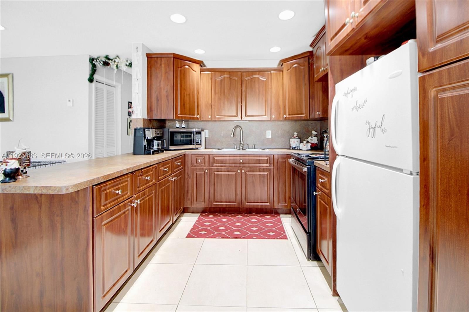 Real estate property located at 6810 Farragut St, Broward, Driftwood Acres No 5, Hollywood, FL