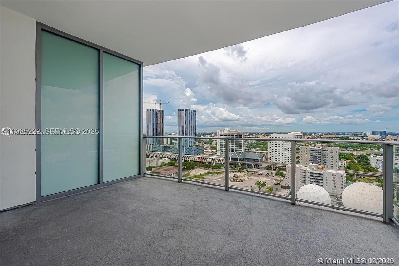 Real estate property located at 851 1st Ave #1608, Miami-dade, Paramount Miami World, Miami, FL