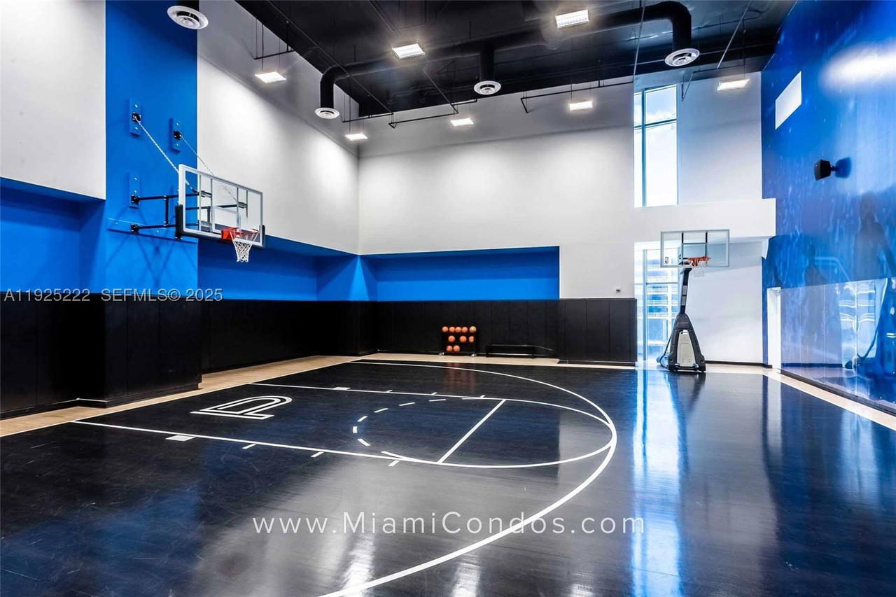 Real estate property located at 851 1st Ave #1608, Miami-dade, Paramount Miami World, Miami, FL